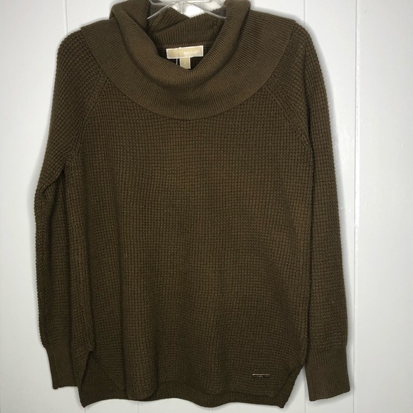 Michael Kors Sweaters - Michael Kors waffle knit sweater olive